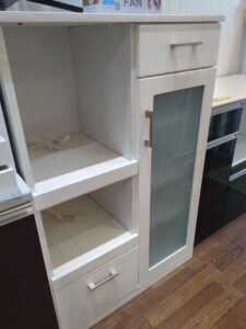 10809